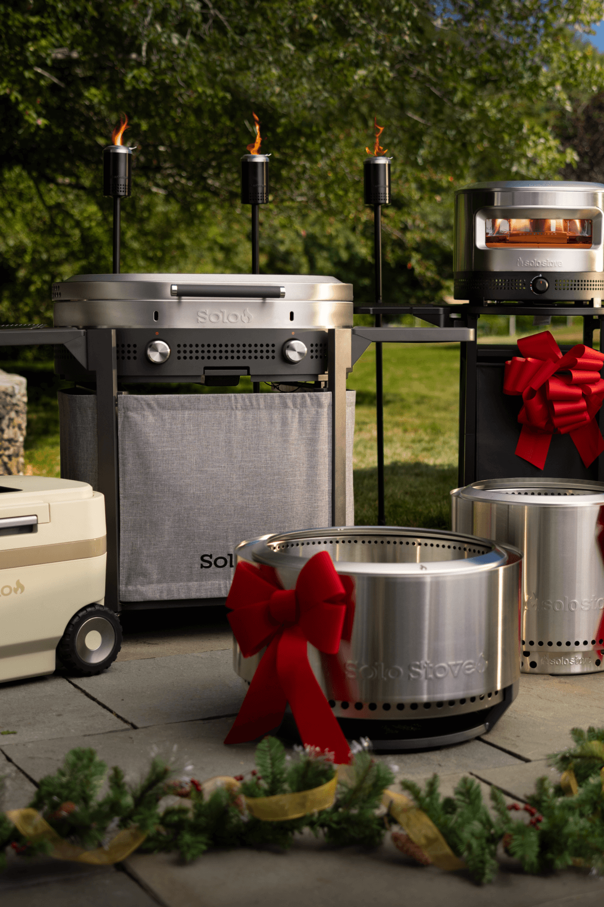 25_GIFTGUIDE_MAIN_HERO 2